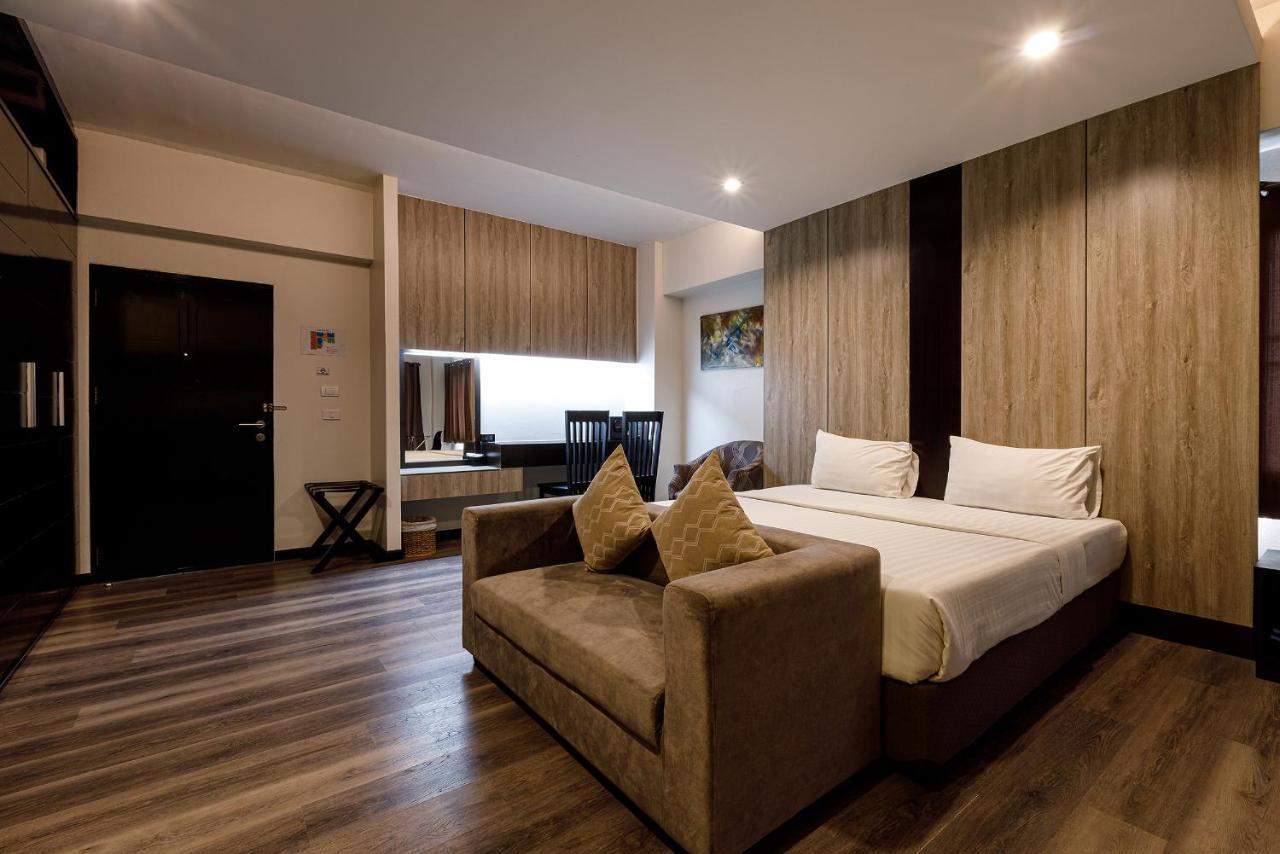 Grand Marina Residence Hotel Ban Laem Chabang Exterior foto