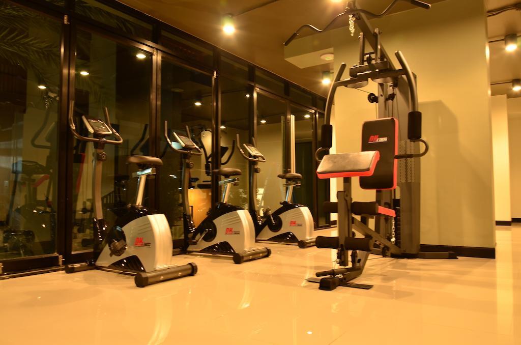 Grand Marina Residence Hotel Ban Laem Chabang Exterior foto